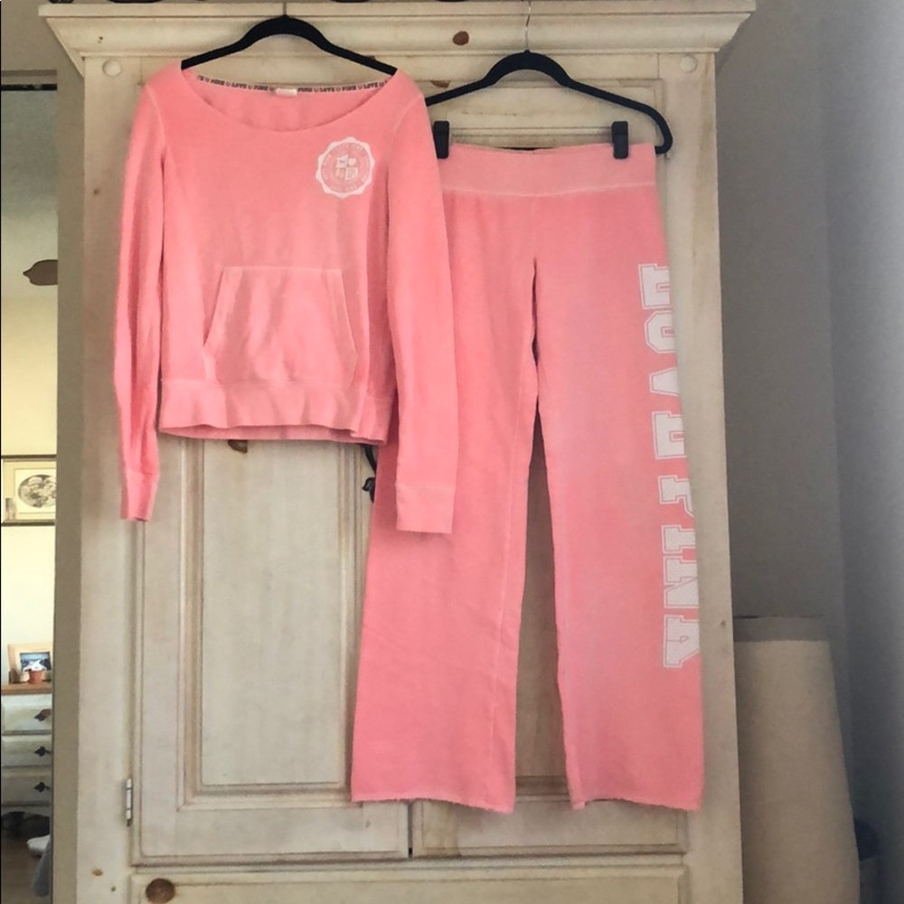 Love Pink matching set